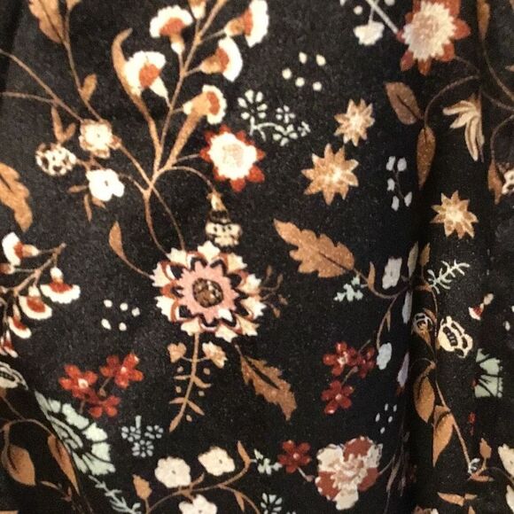 Blouse by philosophy, size medium - Picture 2 of 4